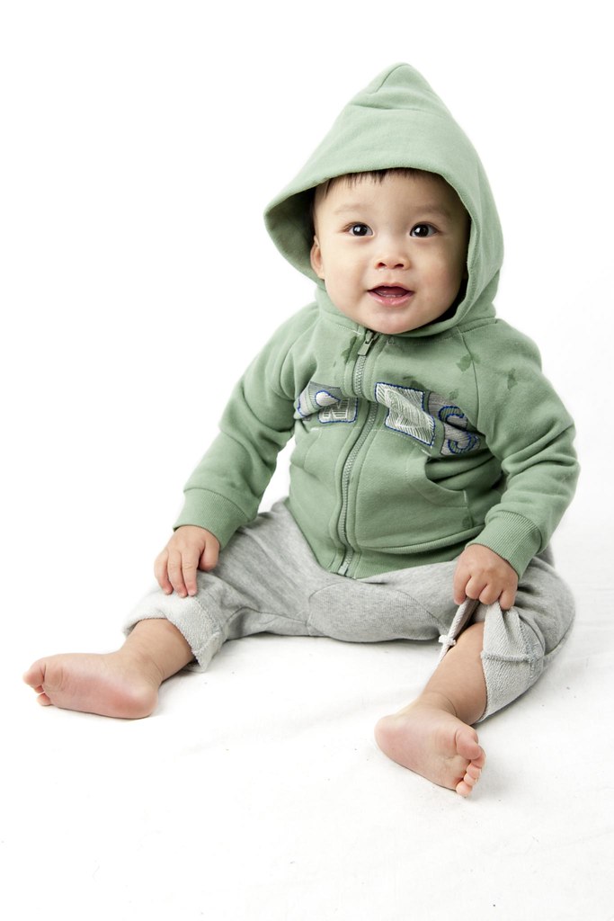 7627286342_11c065414e_b.jpg baby Green hoodie